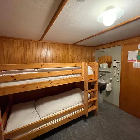 Long & Short Bahnhof *