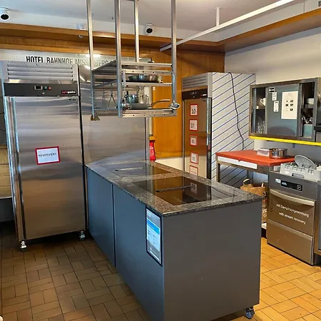 Hotel Long & Short Bahnhof